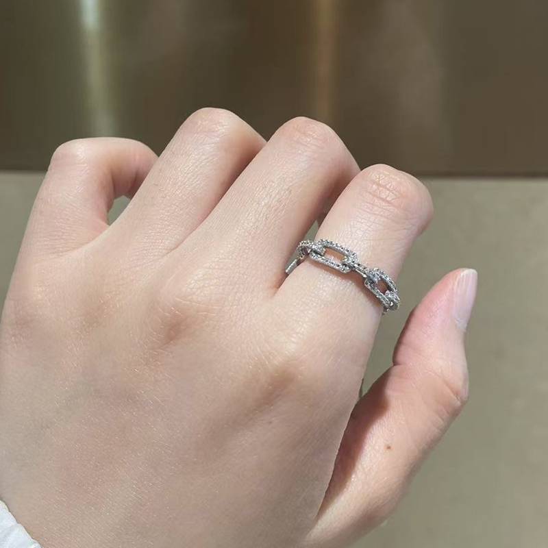 排戒S925银镀白金定制选款副石莫桑钻0.5ct